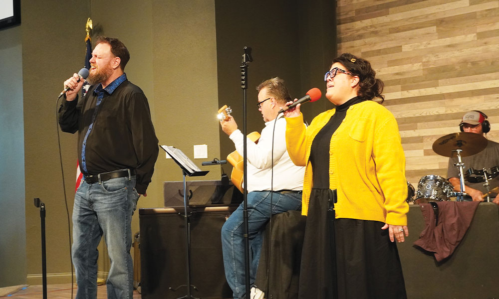 Worship Style & Atmosphere